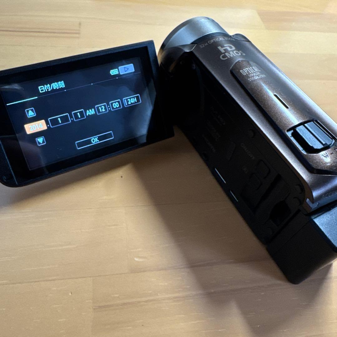 ビデオカメラ canon iVIS HF R52