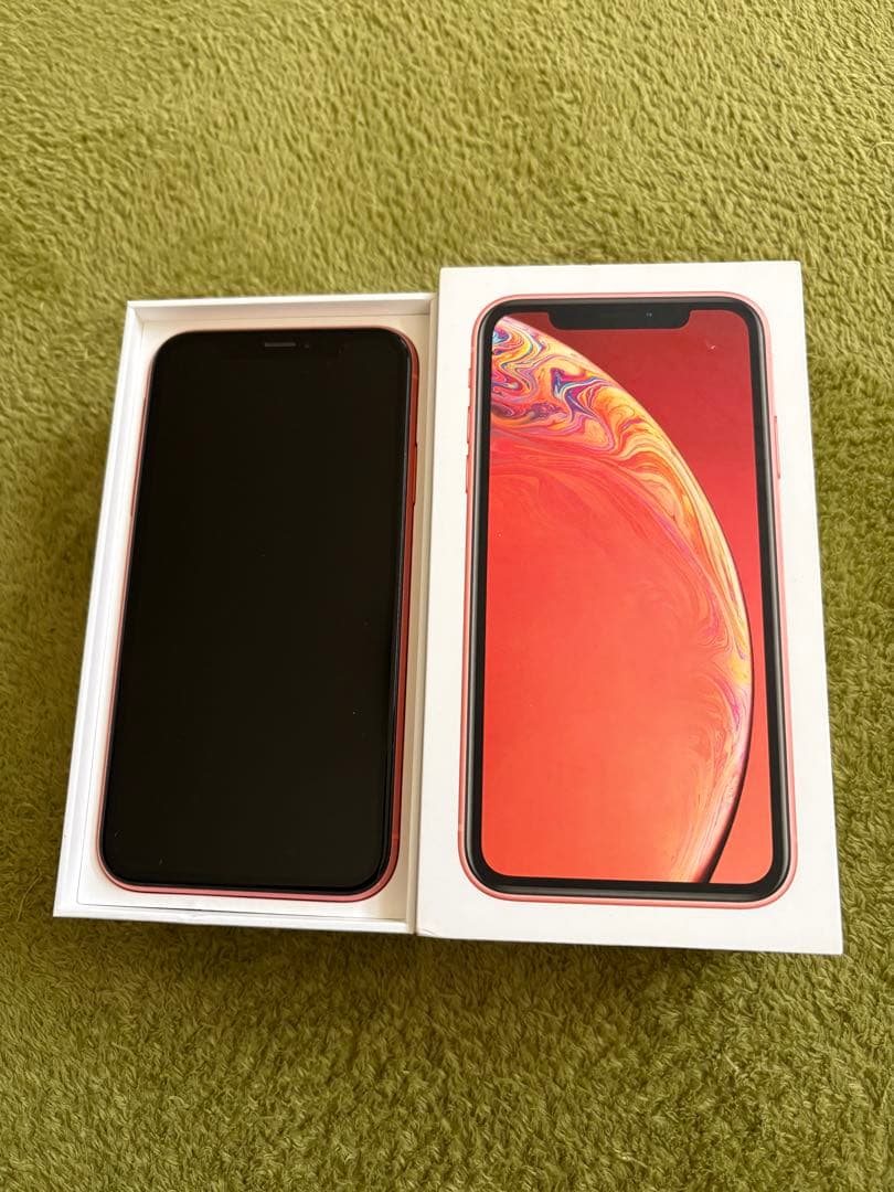 iPhoneXR 美品　本体　コーラル