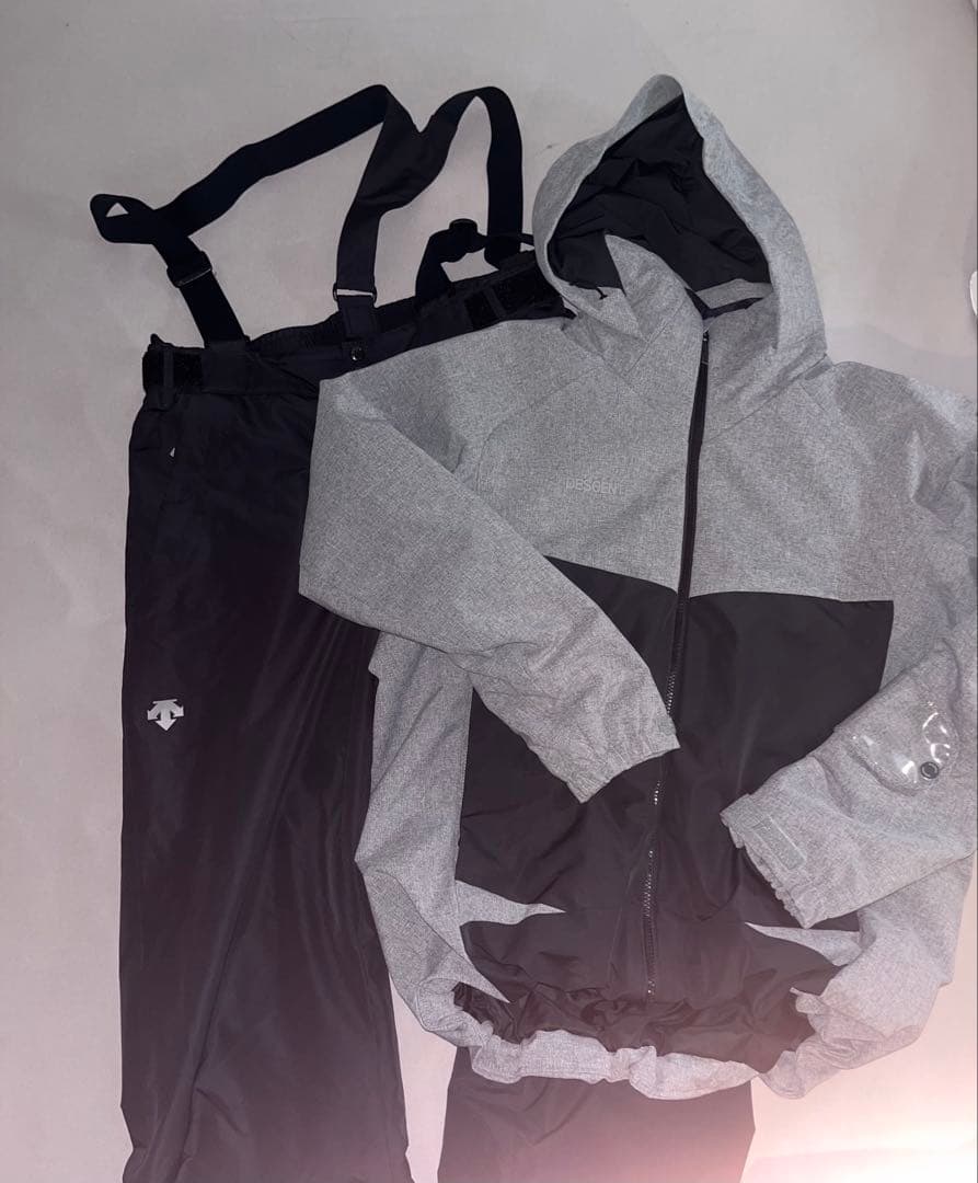 m*5様 デサント（DESCENTE) スキーウェア メンズ 上下セット　XO(