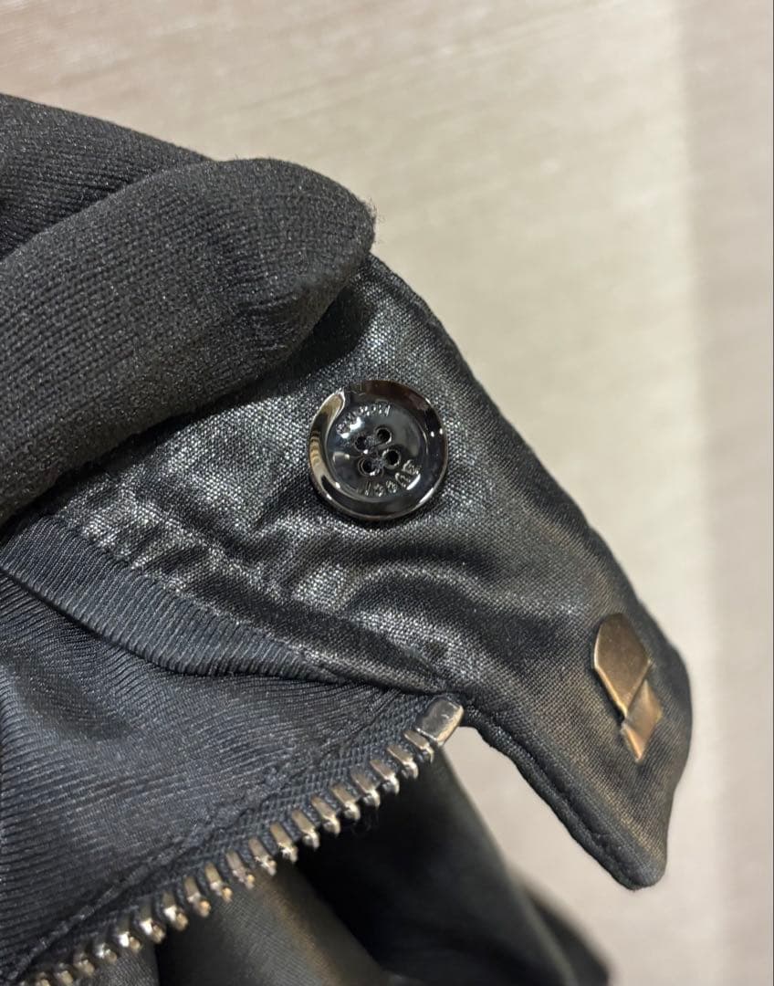 GUCCI黒いミニスカート w64 H94 着丈41cm