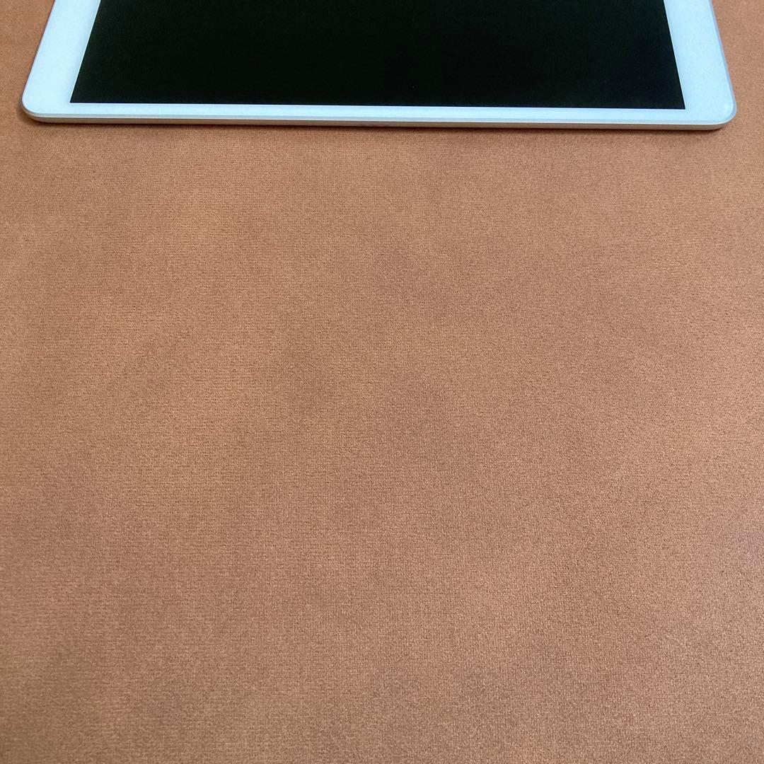 274 外観美品☆電池ほぼ新品☆iPad Air3 64GB WIFIモデル☆