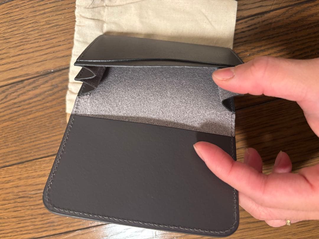 IL BISONTE 名刺入れ 保存袋付き