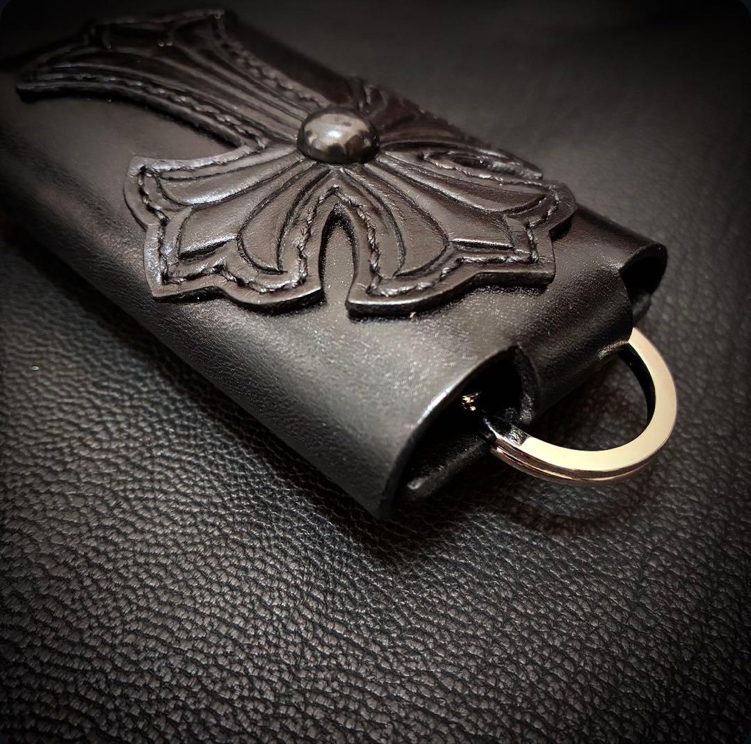 ◾︎クロスデザイン　カービングキーケース