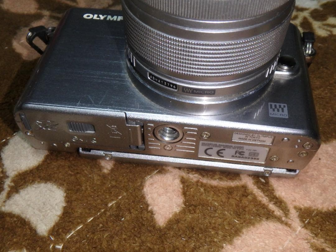 OLYMPUS ミラーレス一眼 E-PL3 14-42ｍｍレンズ付き