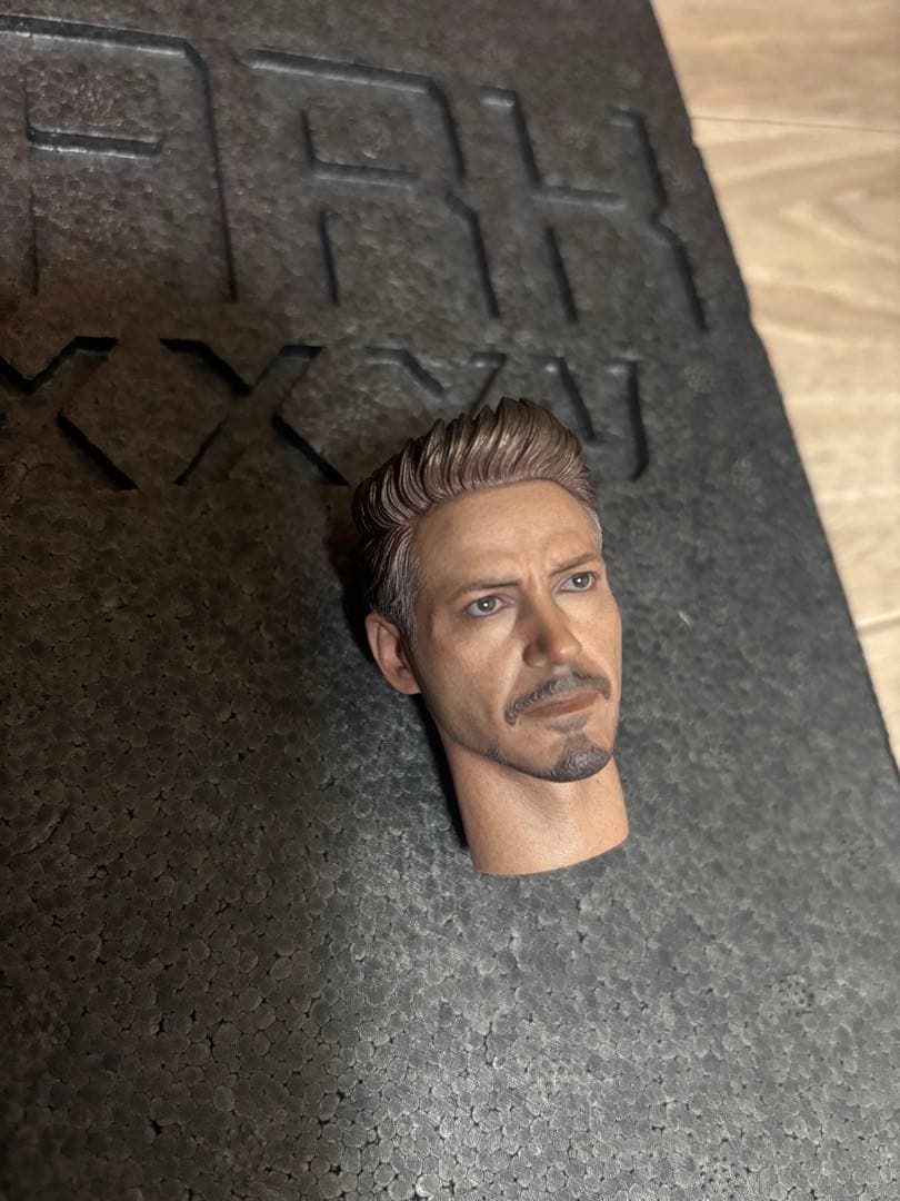 ホットトイズ　アイアンマン　マーク85 ヘッド付き