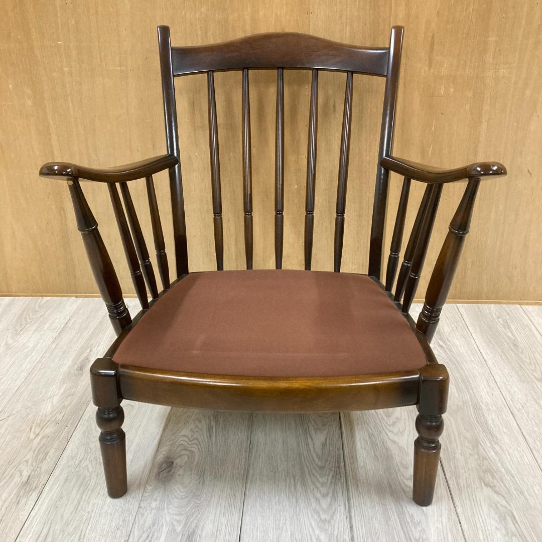 【カリモク】コロニアル　一人掛けソファ　アームチェア