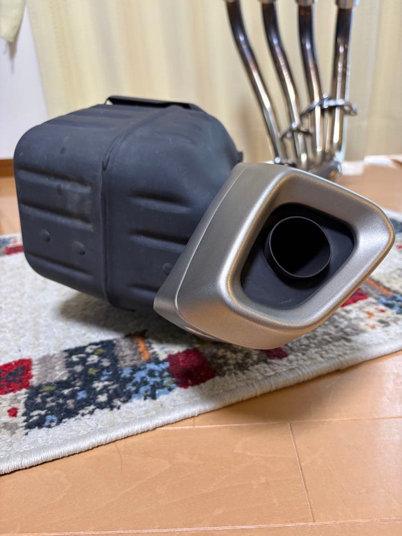 CBR650R 純正マフラー