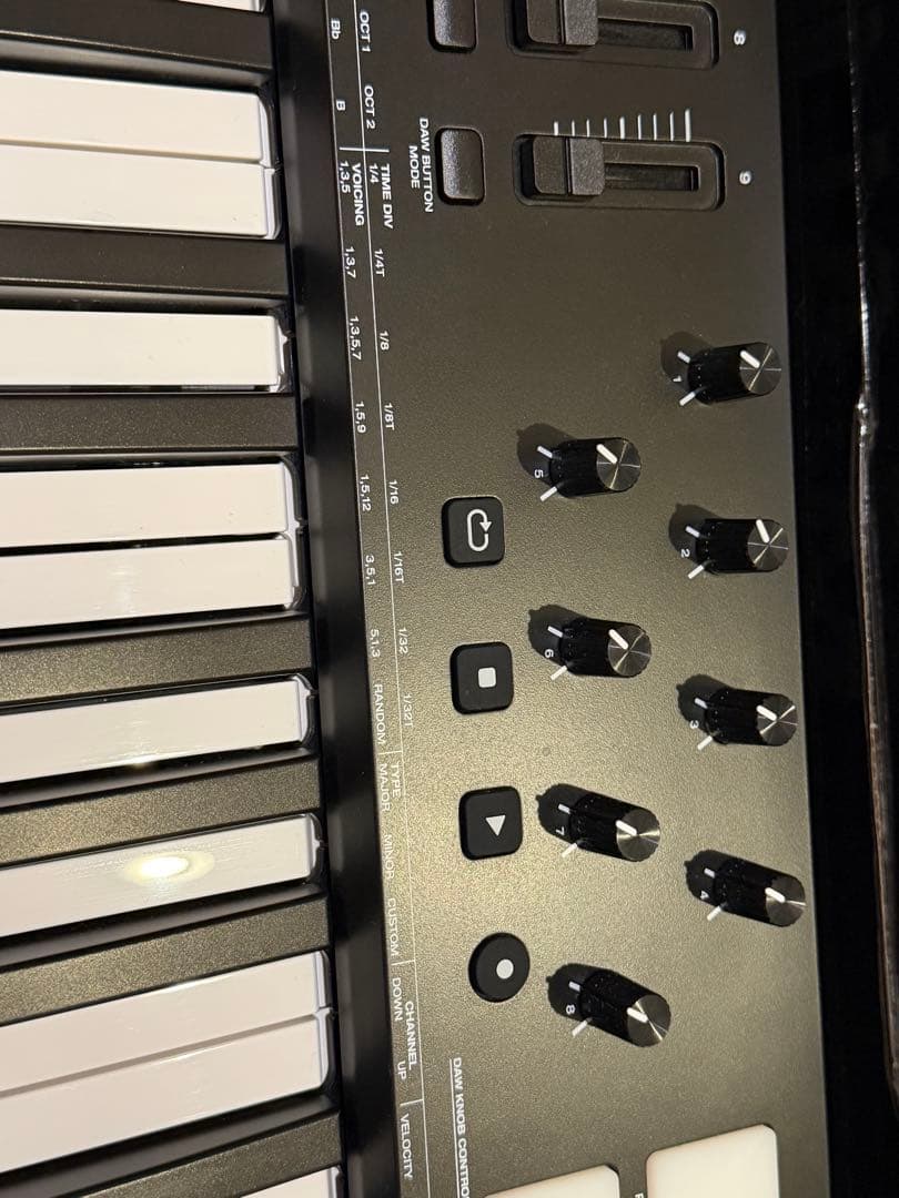 美品M-Audio Oxygen 49 MIDIキーボード