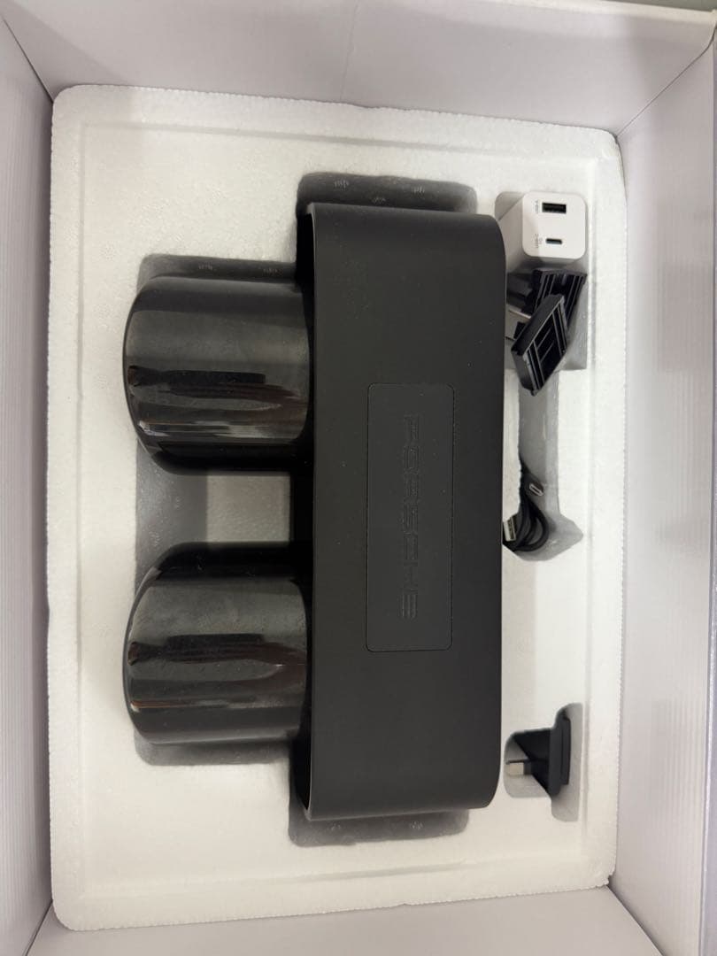 ポルシェ 911 GT3 マフラー型スピーカー