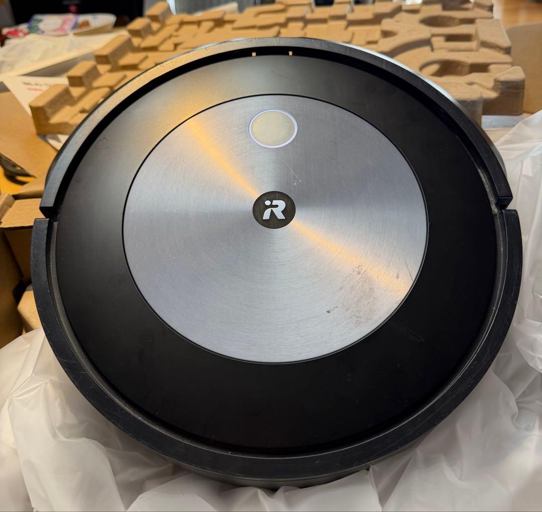 h*u様 ルンバj7 本体とクリーンベース充電ステーション