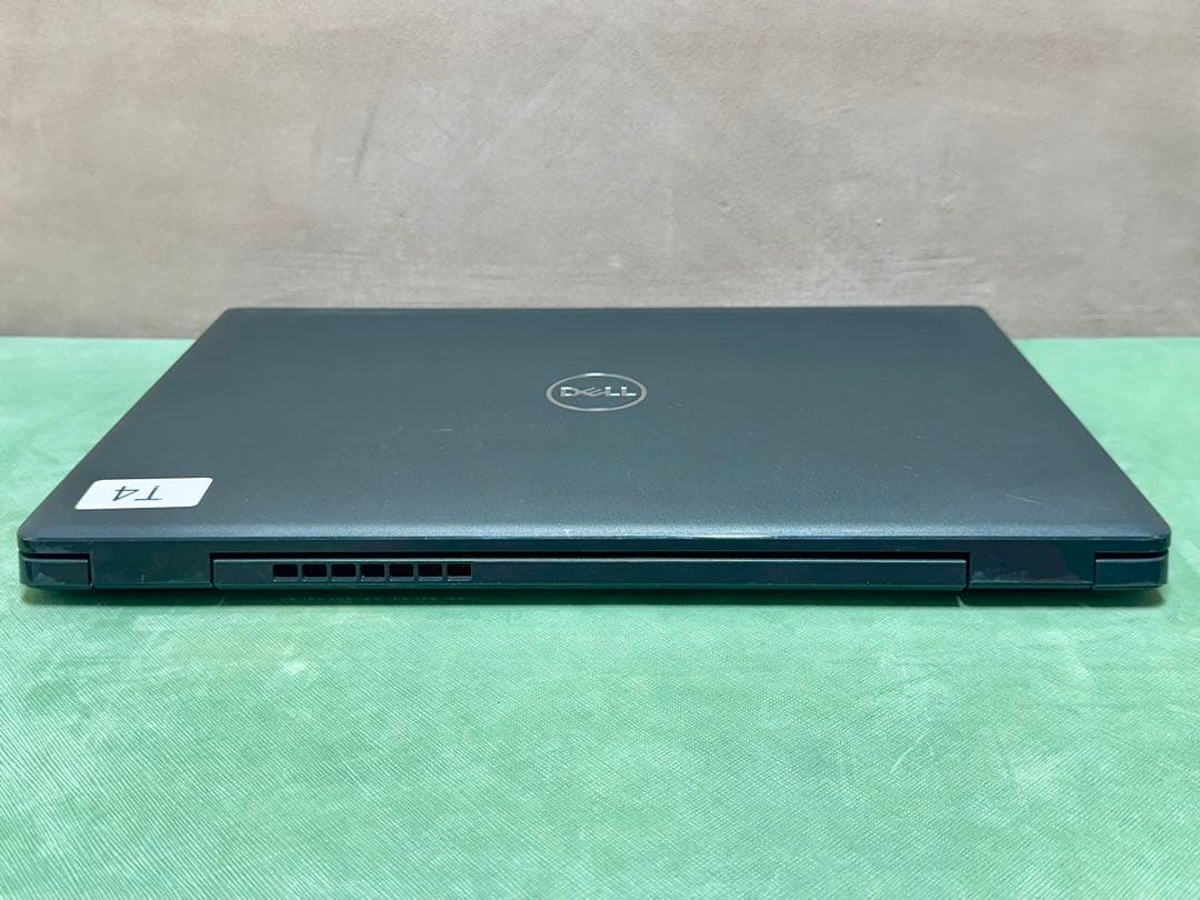 Windowsノート本体 DELL Latitude 3520 i5-1145G7 8GB 256 |T4