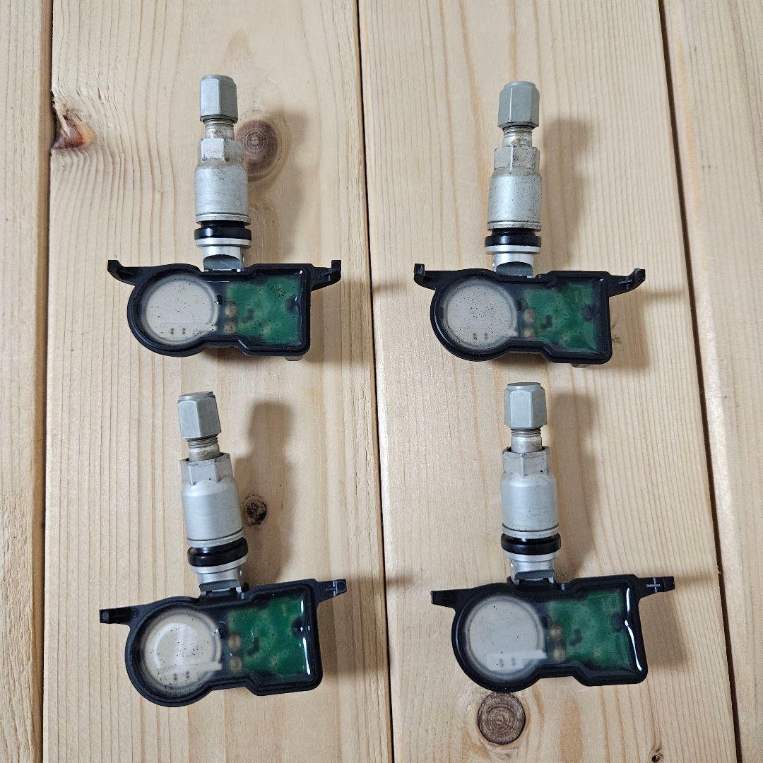 レクサス ES300h タイヤ空気圧センサー 4個セット