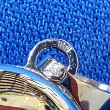 K18WG ロケット ペンダント