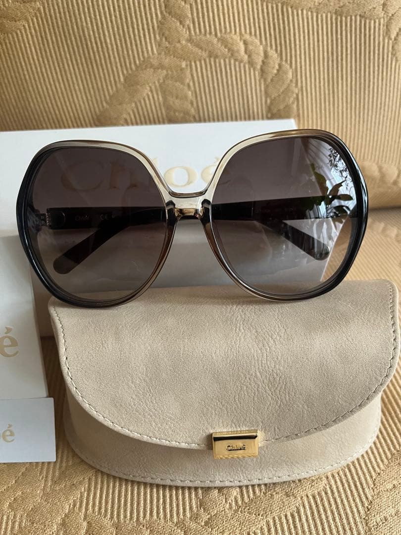 Chloé ☆サングラス ☆ブラック/グレー☆新品に近い極美品