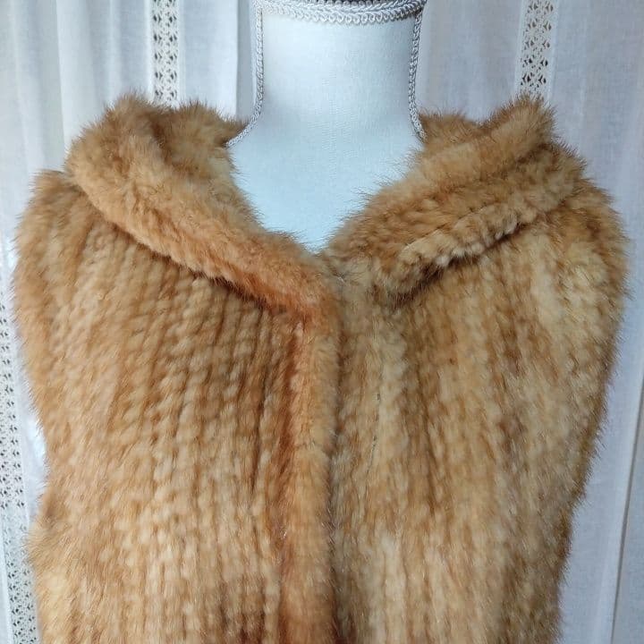リアルミンクフ-ド付きベスト 美品