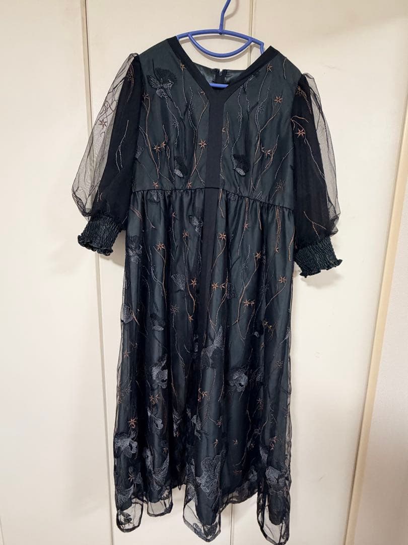 カラルス　ドレス　結婚式　オケージョンドレス