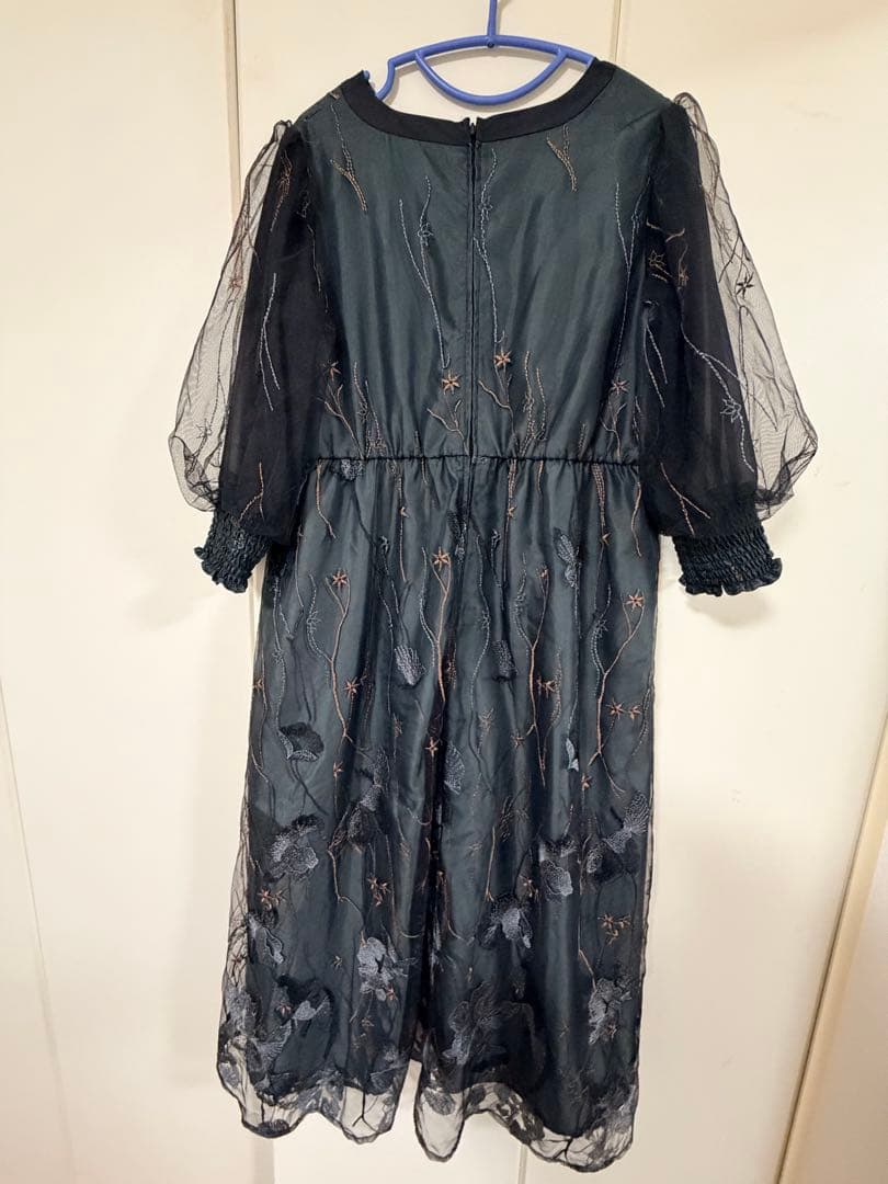 カラルス　ドレス　結婚式　オケージョンドレス