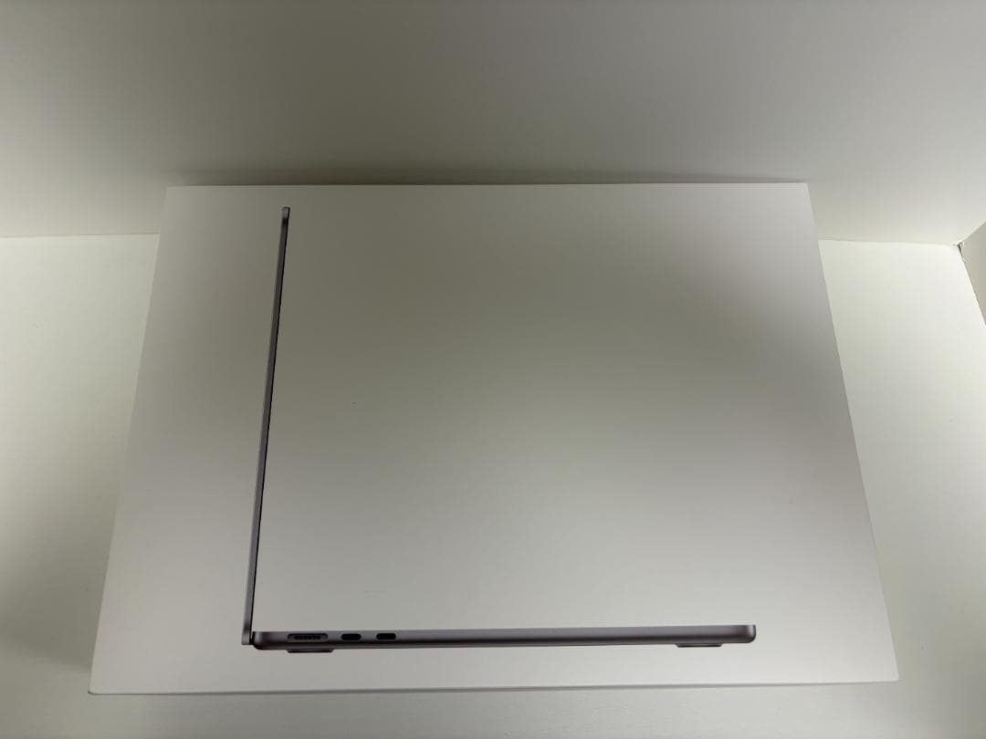 【ジャンク】画面映らず　Macbook Air M2 256GB メモリ8GB