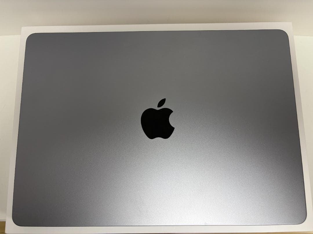 【ジャンク】画面映らず　Macbook Air M2 256GB メモリ8GB