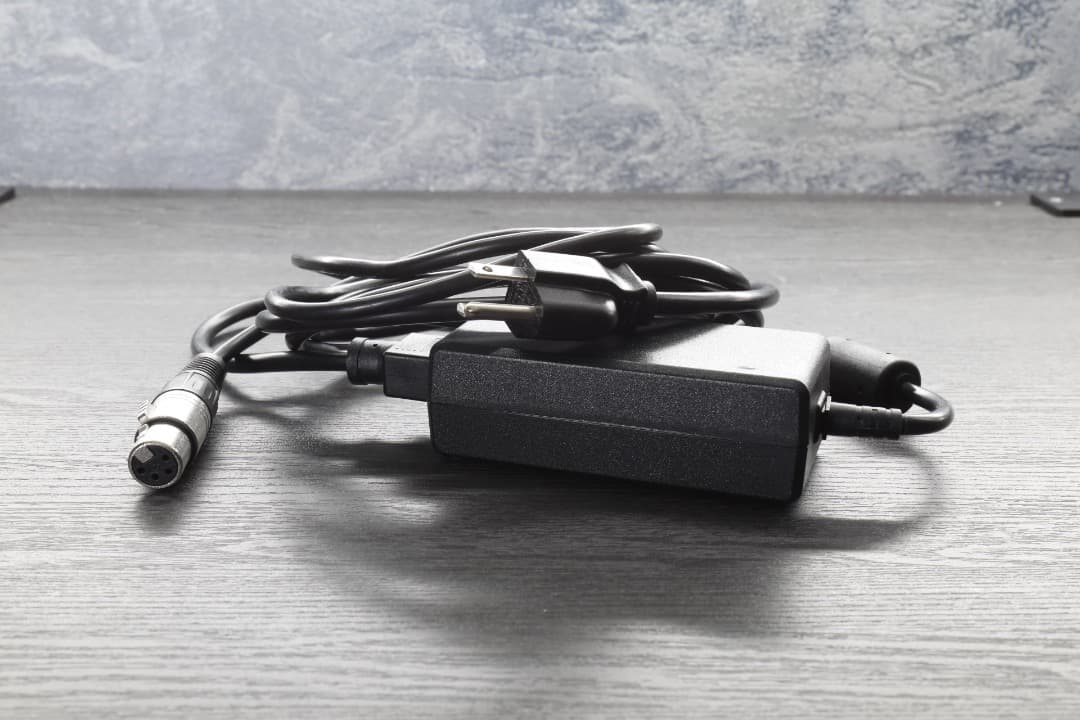 その他 UNIVERSAL AUDIO UAD2 SATELLITE TB3 QUAD