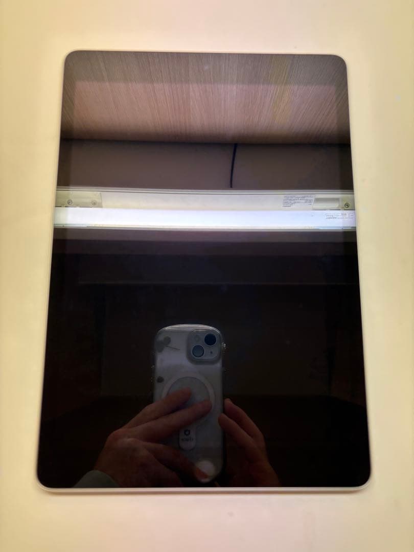 Apple iPad 第9世代Cellularモデルシルバー 64GB 本体