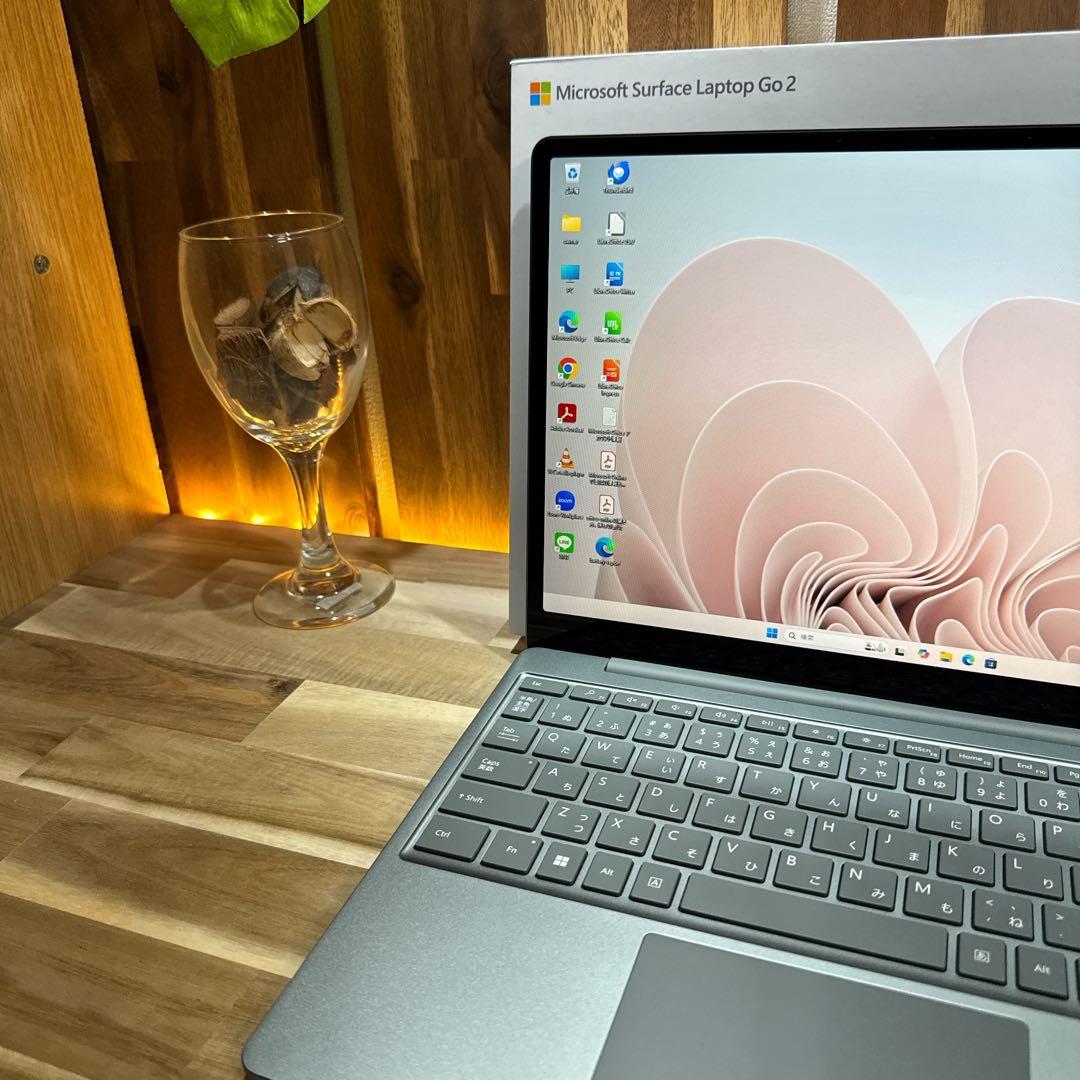 極美品‼️Surface Laptop Go2☘セージ☘第11世代☘ノートパソコン