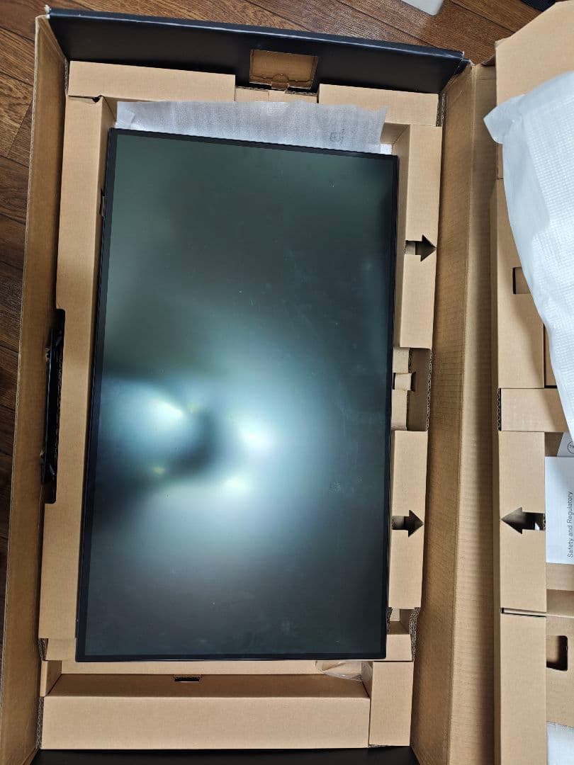 Dell U2723QX 27インチ 4K USB-C モニター