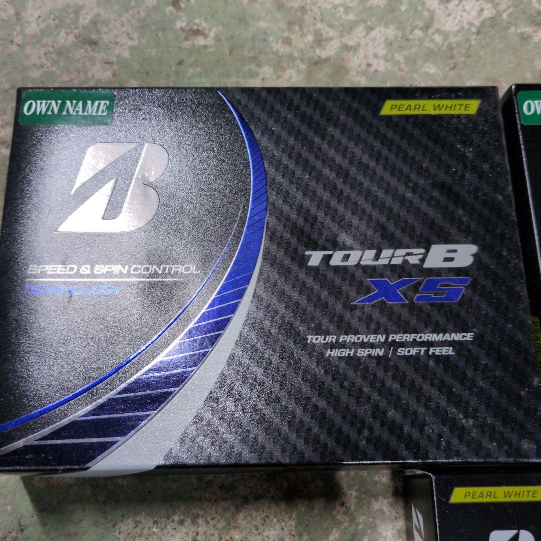 ブリヂストン　ゴルフボール　TOURB XS 未使用 30個 訳あり ネーム入り