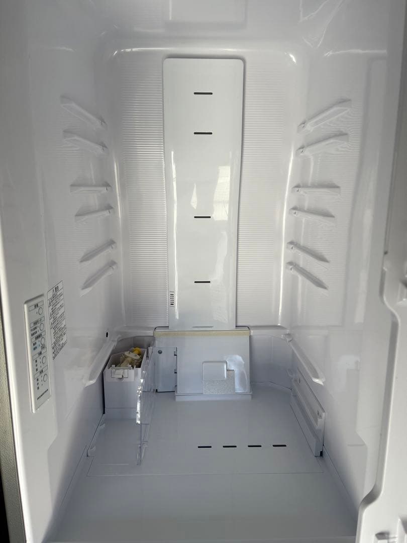 日立　ノンフロン　冷凍　冷蔵庫　R-V32NV 2021年