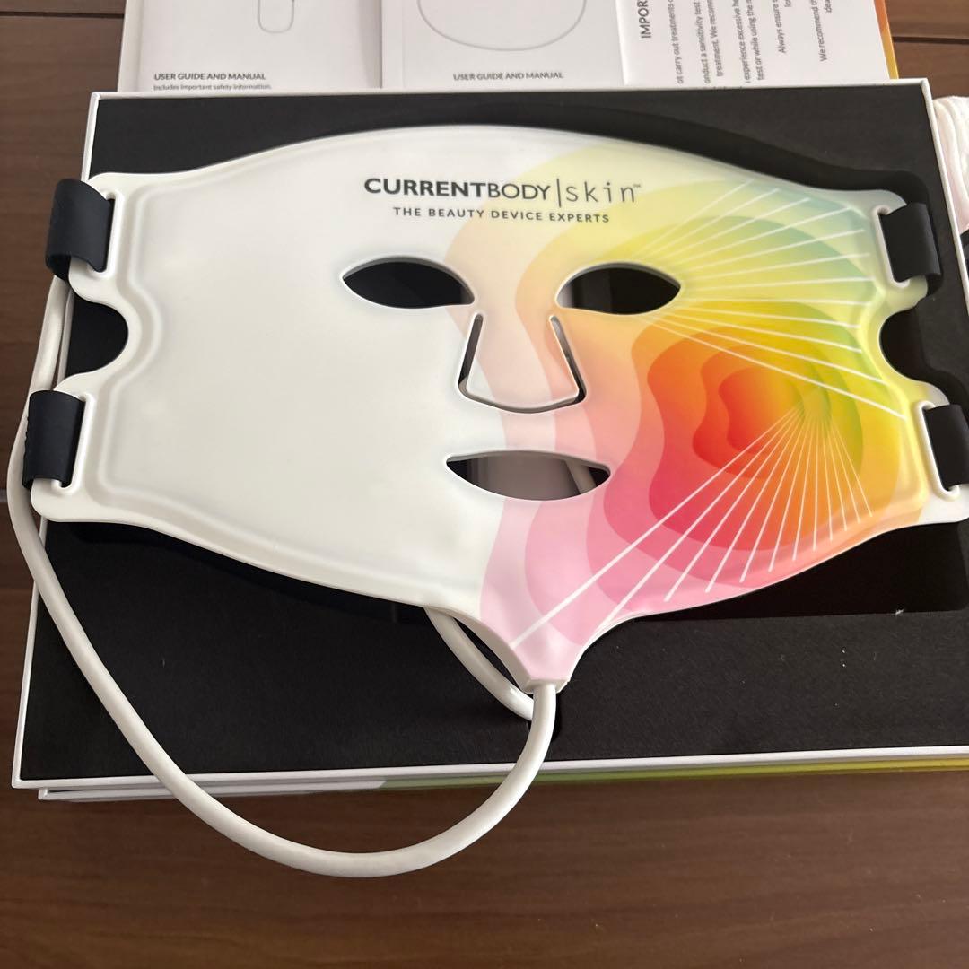 CURRENTBODY LEDフェイスマスク