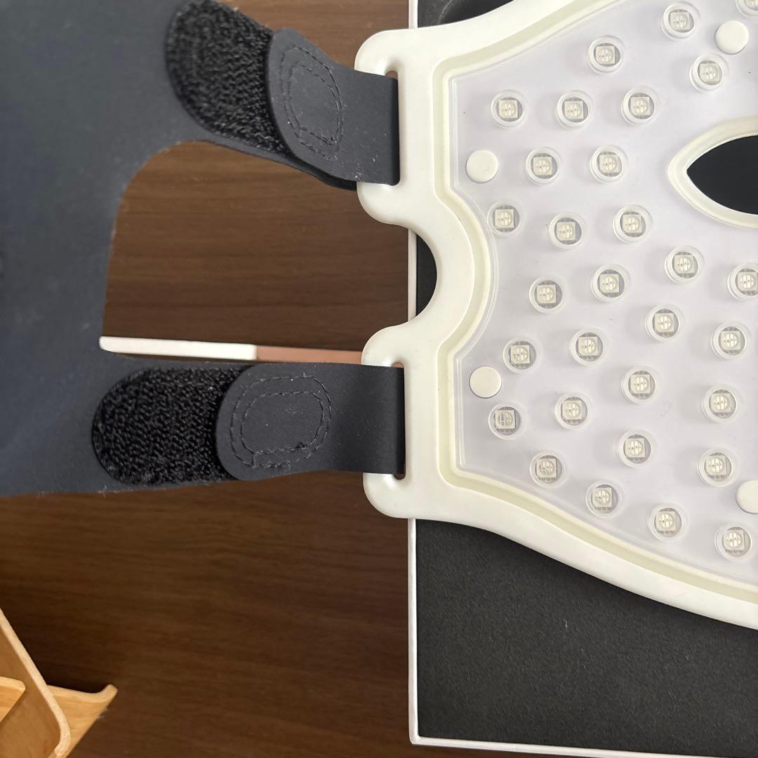 CURRENTBODY LEDフェイスマスク