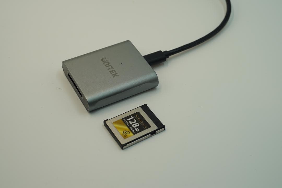 青*空様 極美品 Nikon Z 7 24-70 f4 S S数2707回 CF