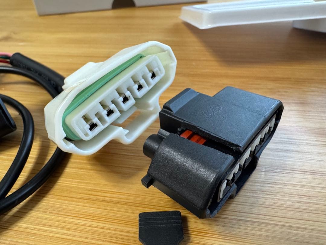 ランクル100 ディーゼル用 スロコン他