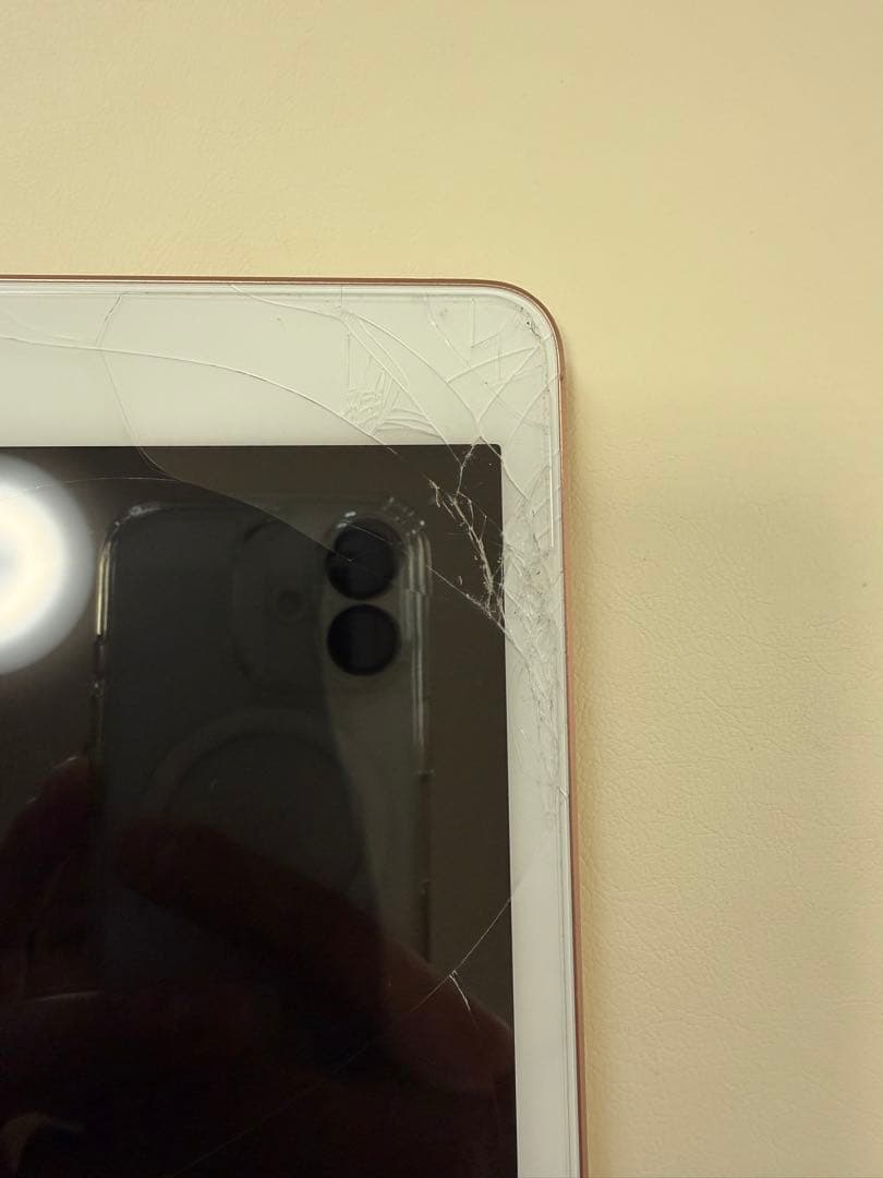 iPad8世代　32GBローズゴールド