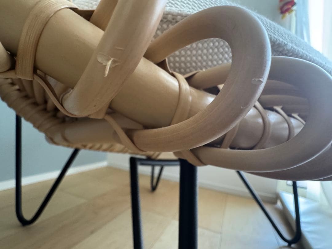 りーふ　　 ロイ コクーンチェア　モデルルーム展示品