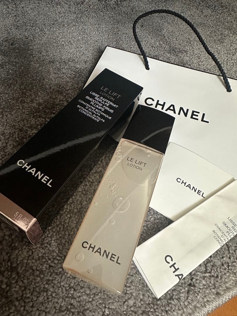 化粧水・ローション・トナー CHANEL LE LIFT LOTION 150ml