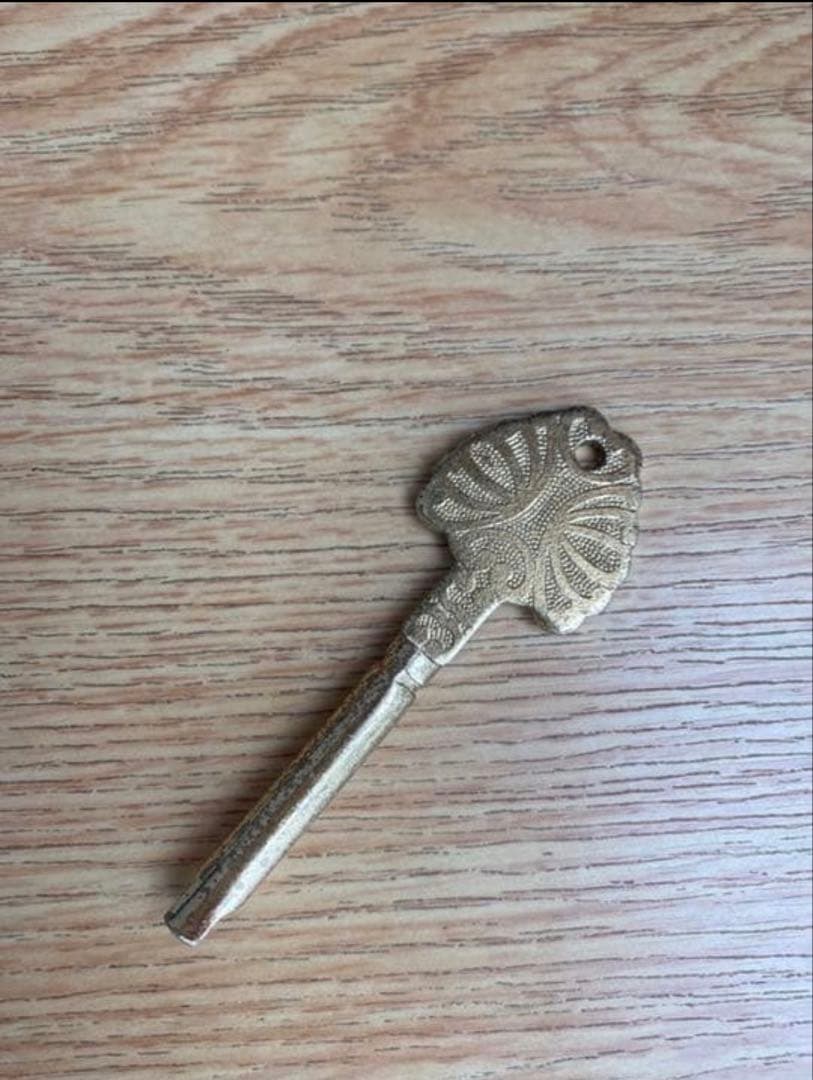 【美品】加茂桐タンス(ろう仕上げ高級箪笥)