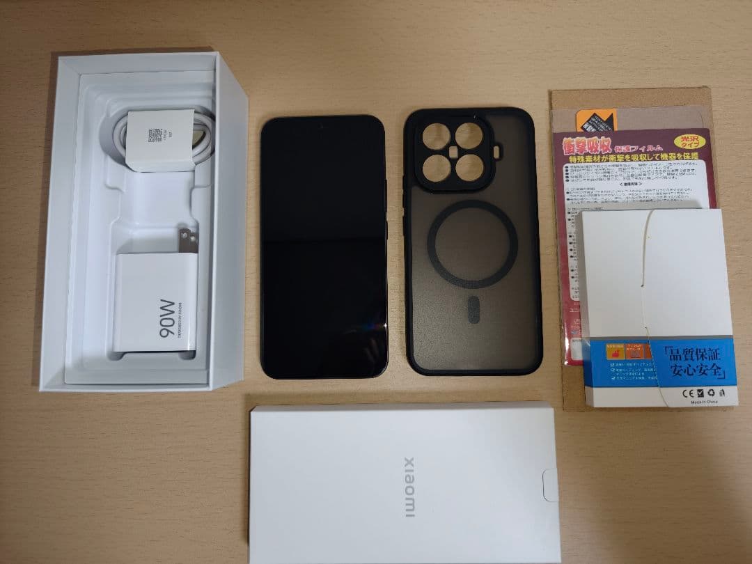 【美品】国内版 Xiaomi 15T Pro 1TB ブラック+ケース、フィルム