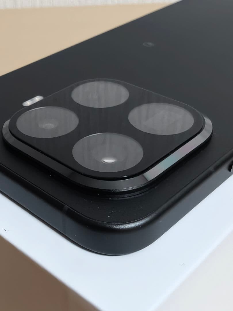 【美品】国内版 Xiaomi 15T Pro 1TB ブラック+ケース、フィルム