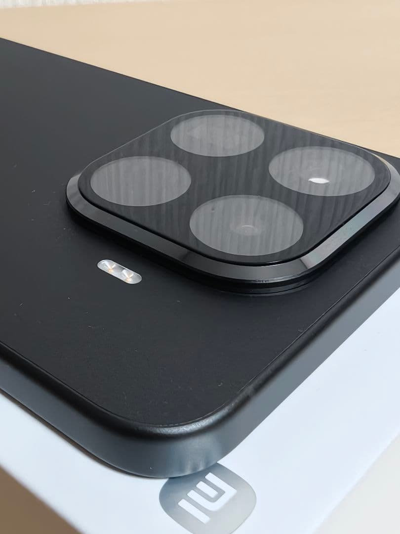 【美品】国内版 Xiaomi 15T Pro 1TB ブラック+ケース、フィルム