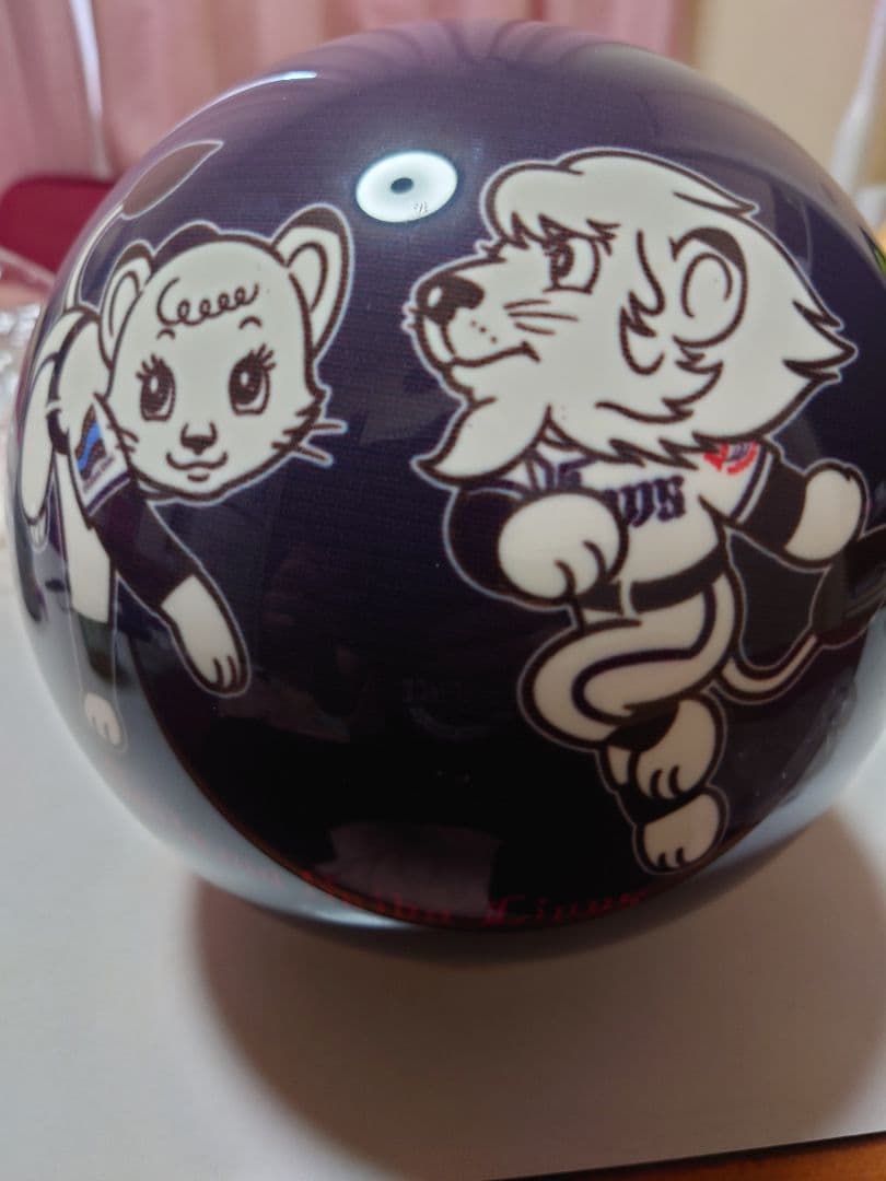 ボウリングボール だーだ