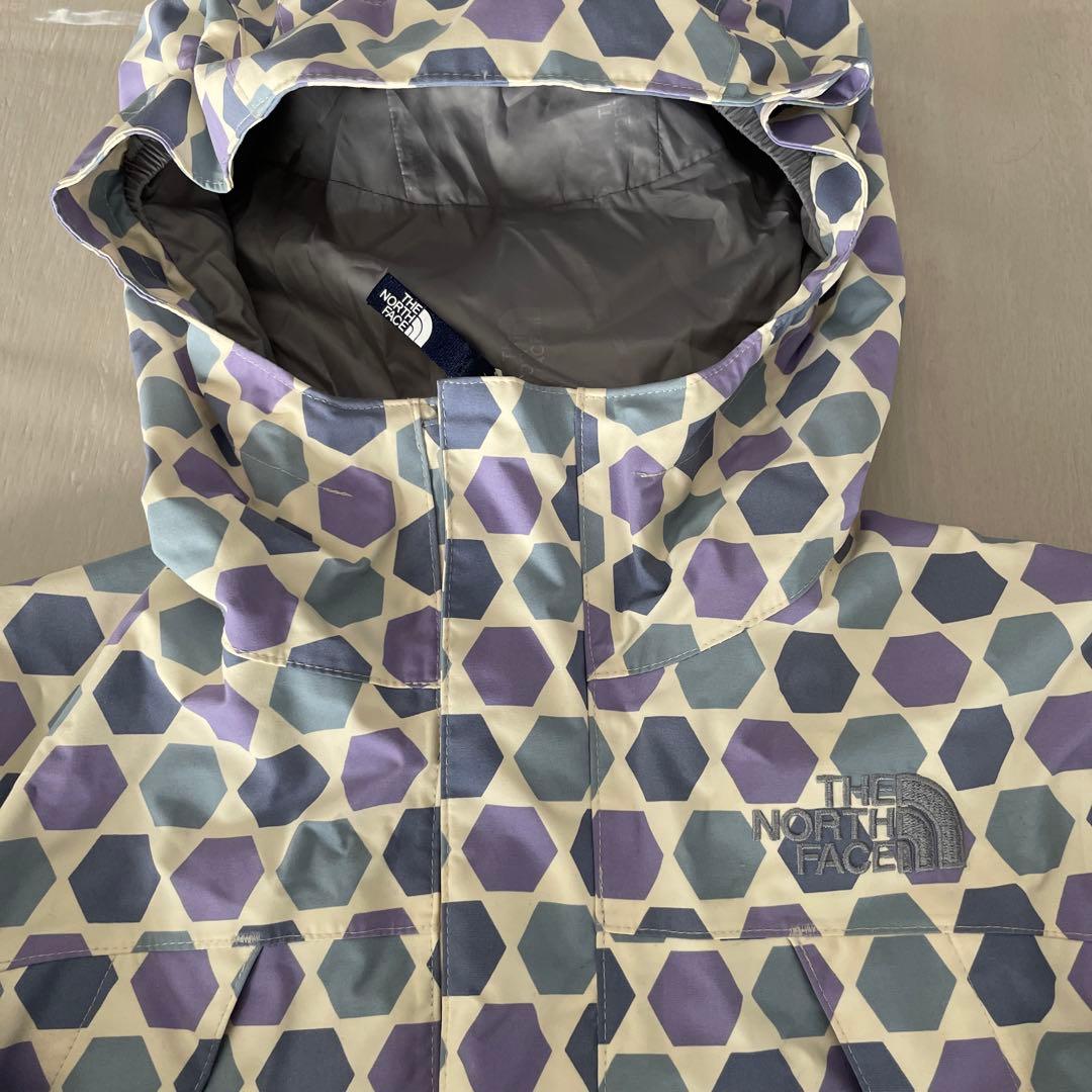 ノースフェイス　スキーウェア　上下　キッズ　ジャケット　100 アウター　コート
