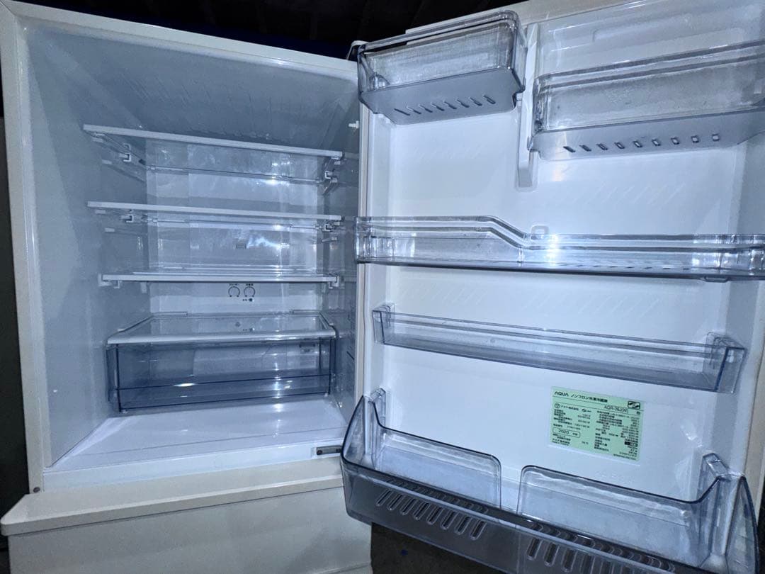 AQUA アクア 355L 冷蔵庫 AQR-36J(W) 4ドア冷蔵庫 ⑧
