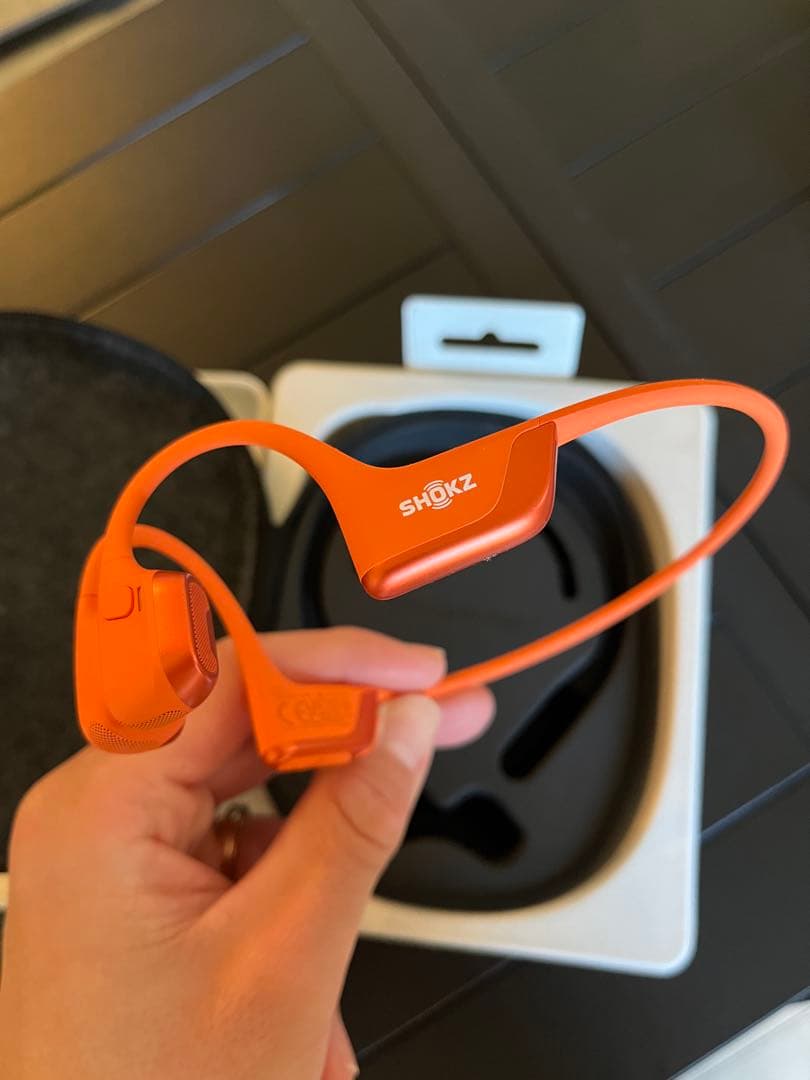 SHOKZ OPENRUN PRO 2 骨伝導イヤホン オレンジ