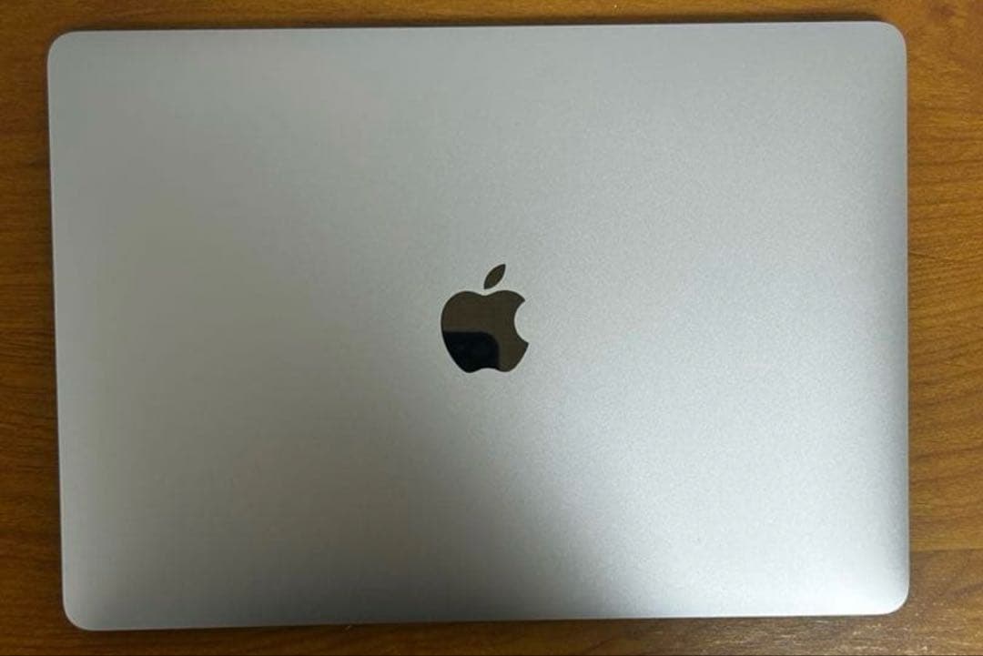 美品 MacBook Air M1 2020 8GB 256GB シルバー