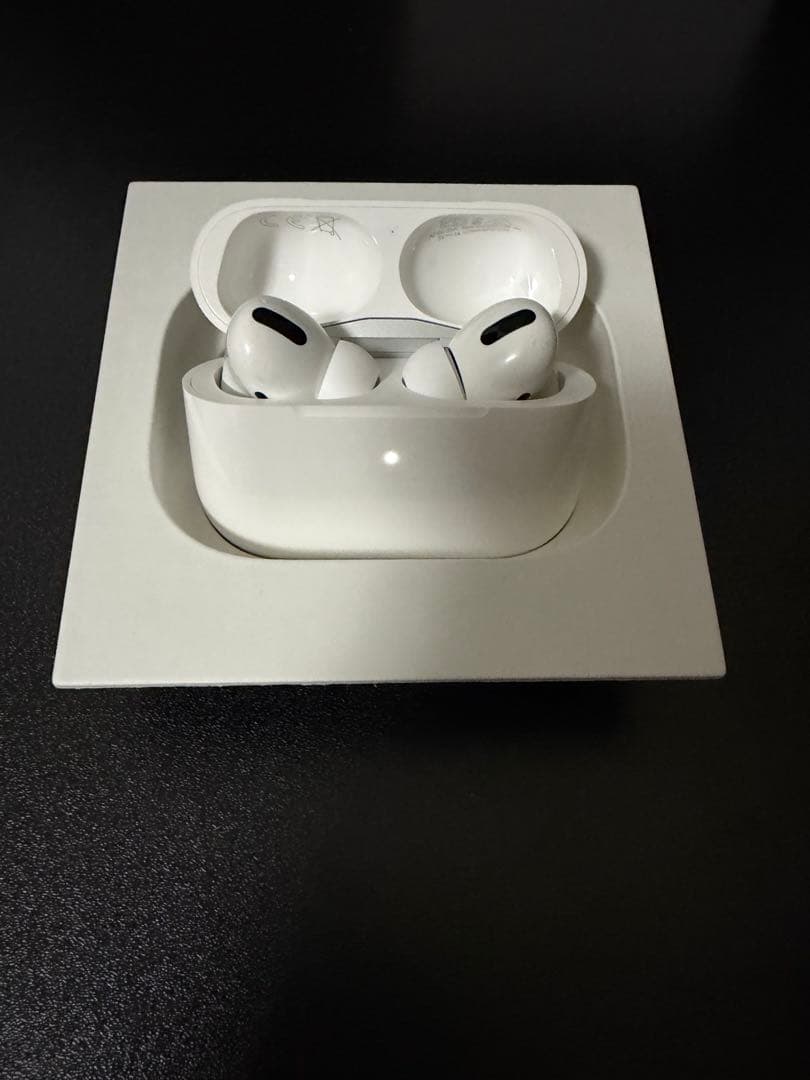 AirPods Pro第１世代(2021年モデル) 本体(ライトニング)