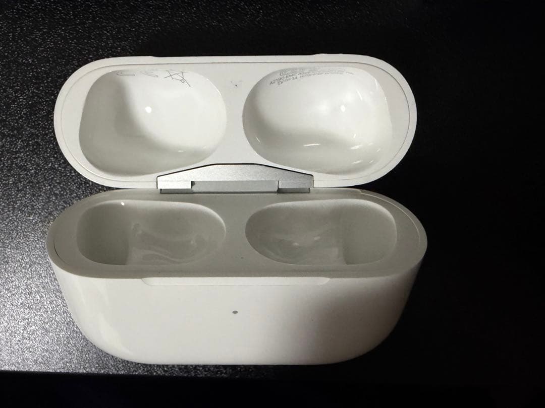 AirPods Pro第１世代(2021年モデル) 本体(ライトニング)