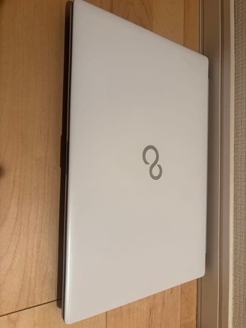 Fujitsu FMV Windows 11 【1TB】美品！！
