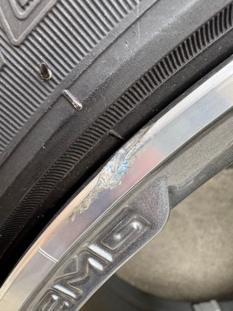 225/45R18 AMG w205の純正品