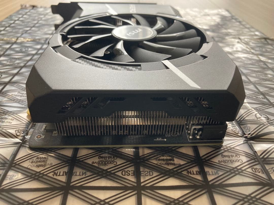 MSI GeForce GTX 1070 AERO ITX 8G - 動作品